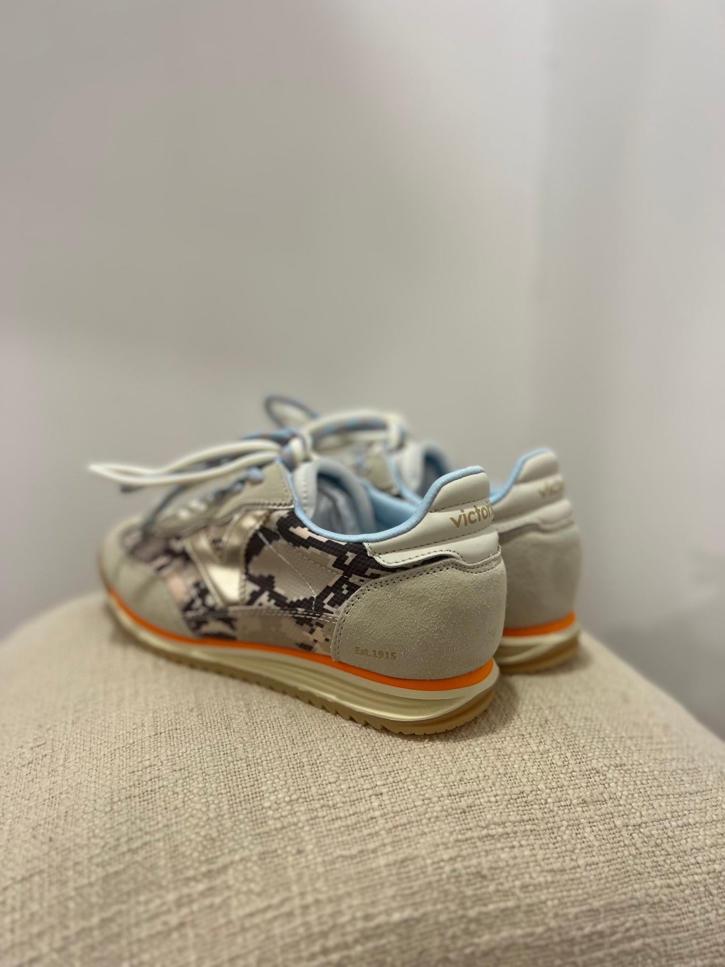 Ténis Vitória animal