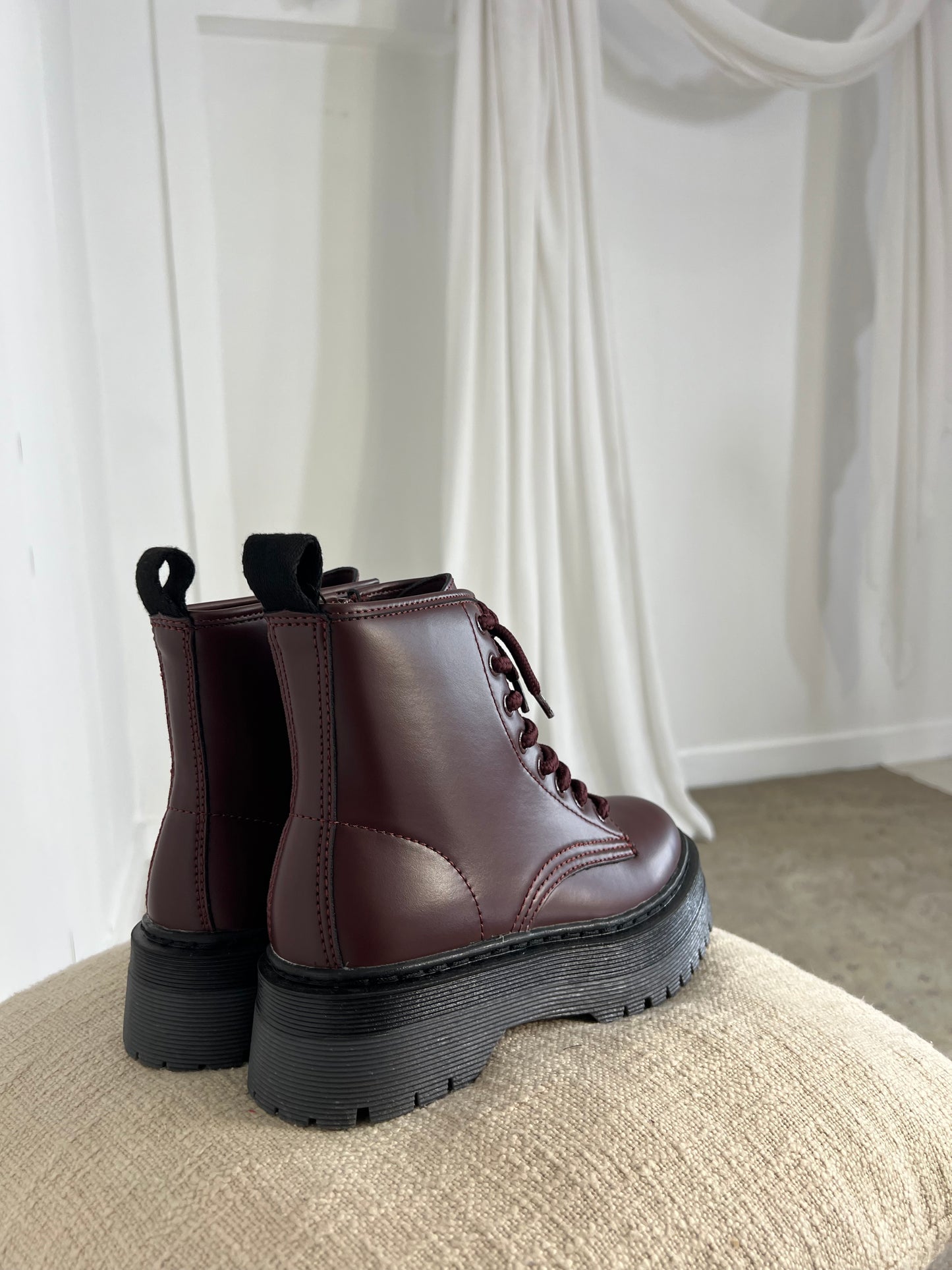Botas Corina bordot