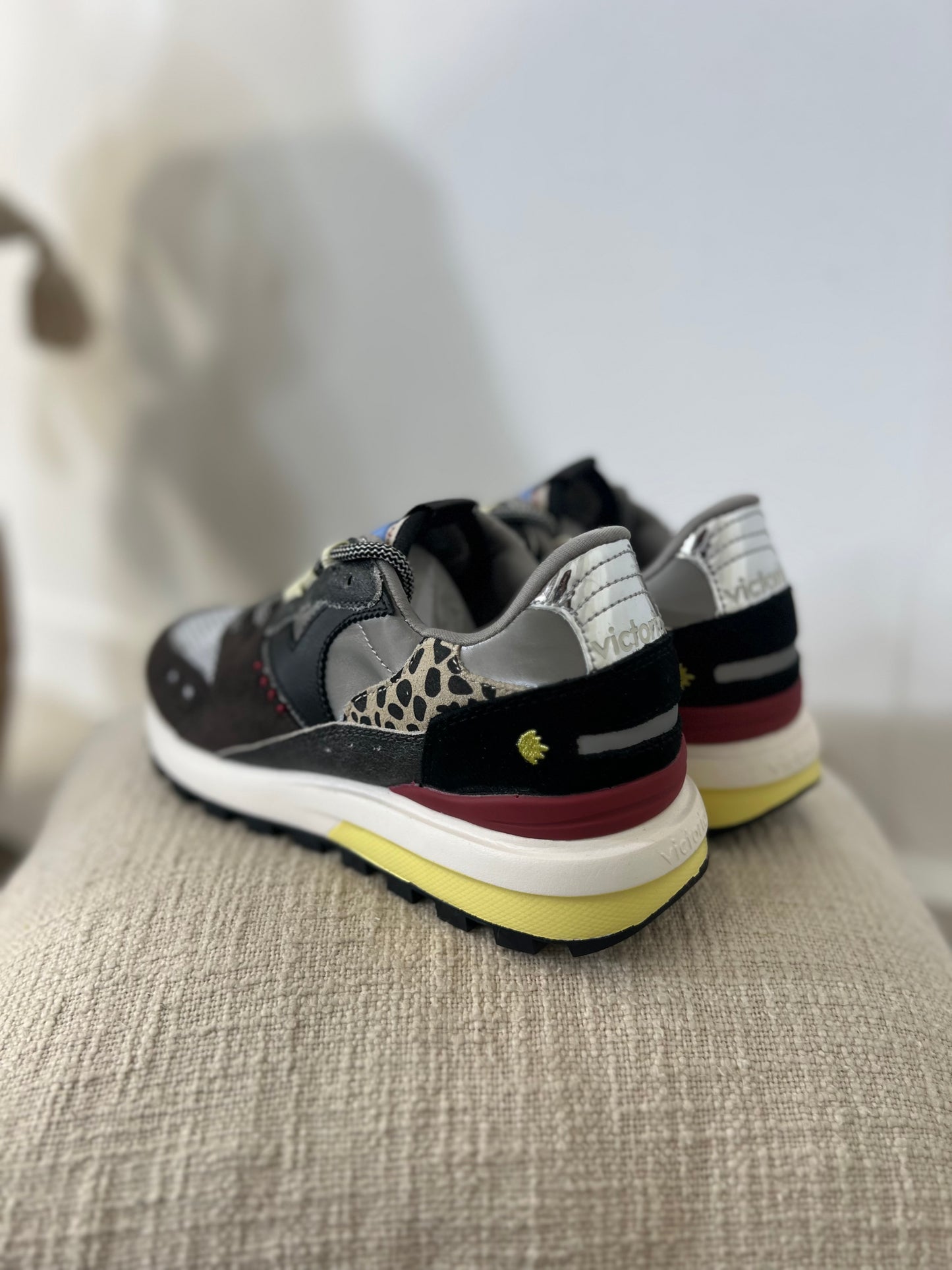 Ténis Vitória Negro