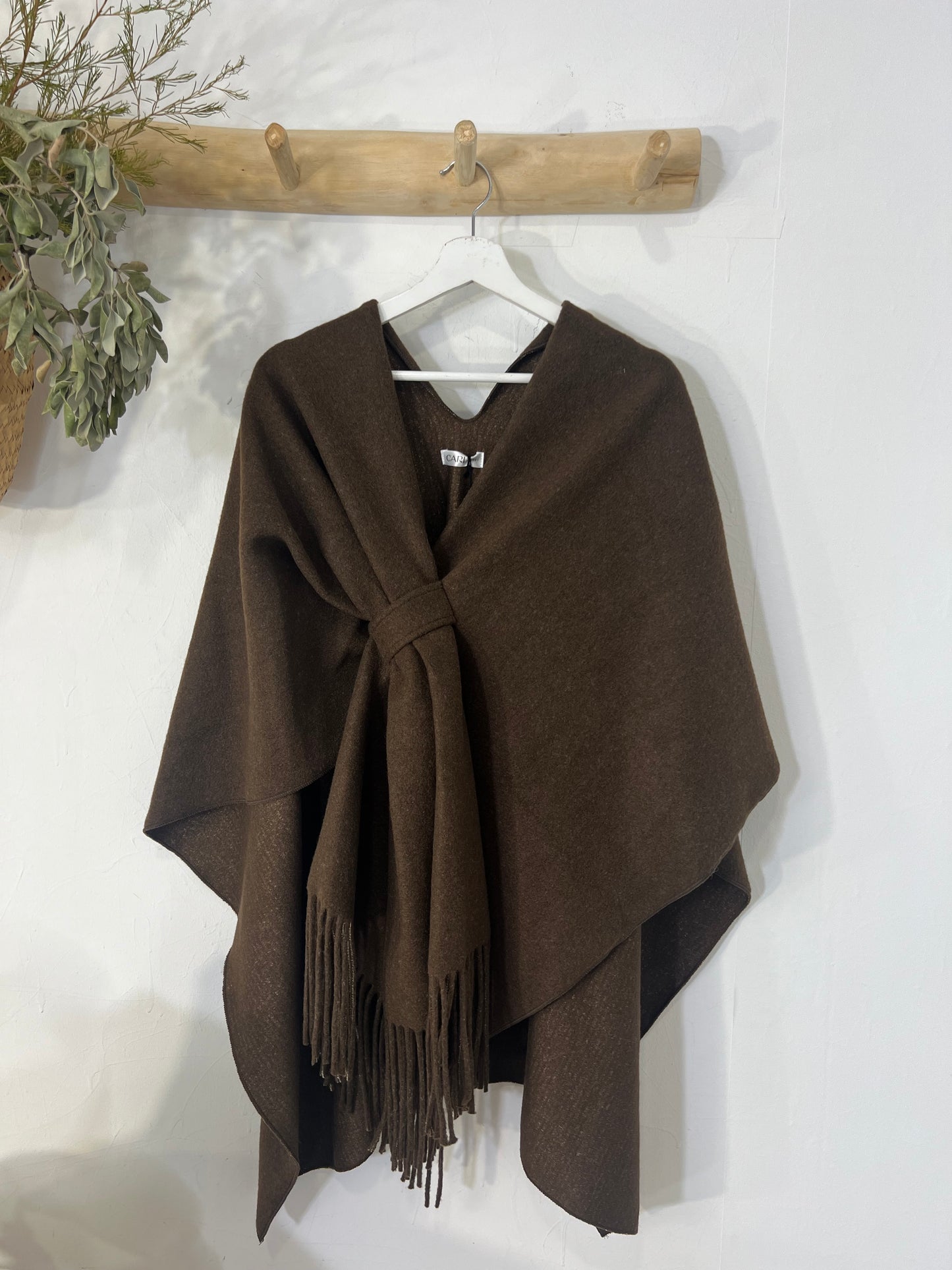 Capa Barreta castanha