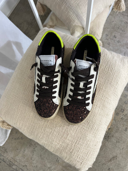 Ténis gliter castanho