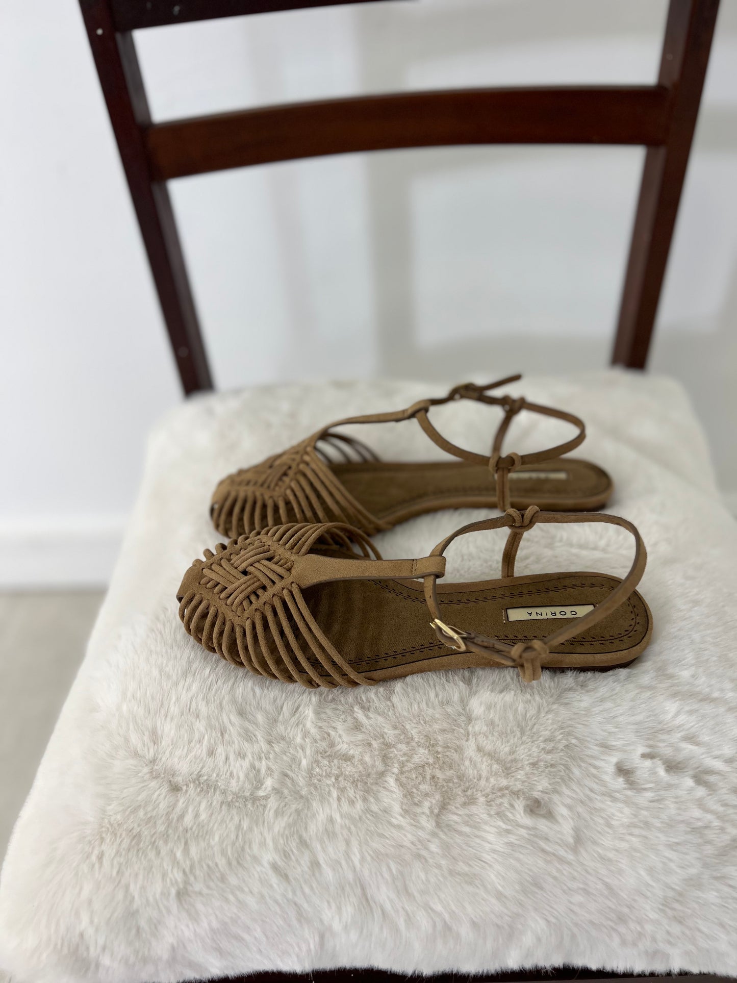 Sandálias Corina camel