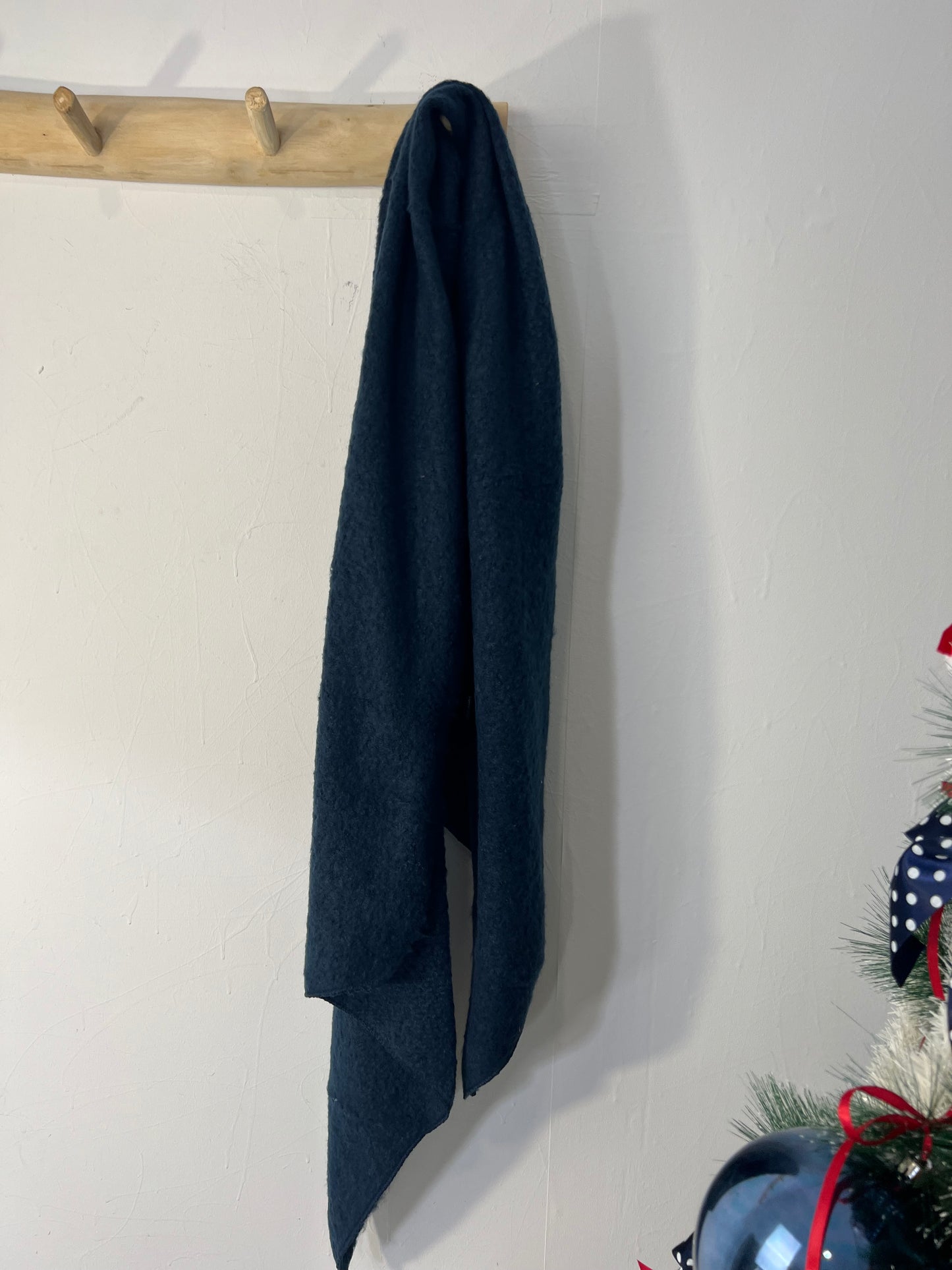 Cachecol azul-escuro