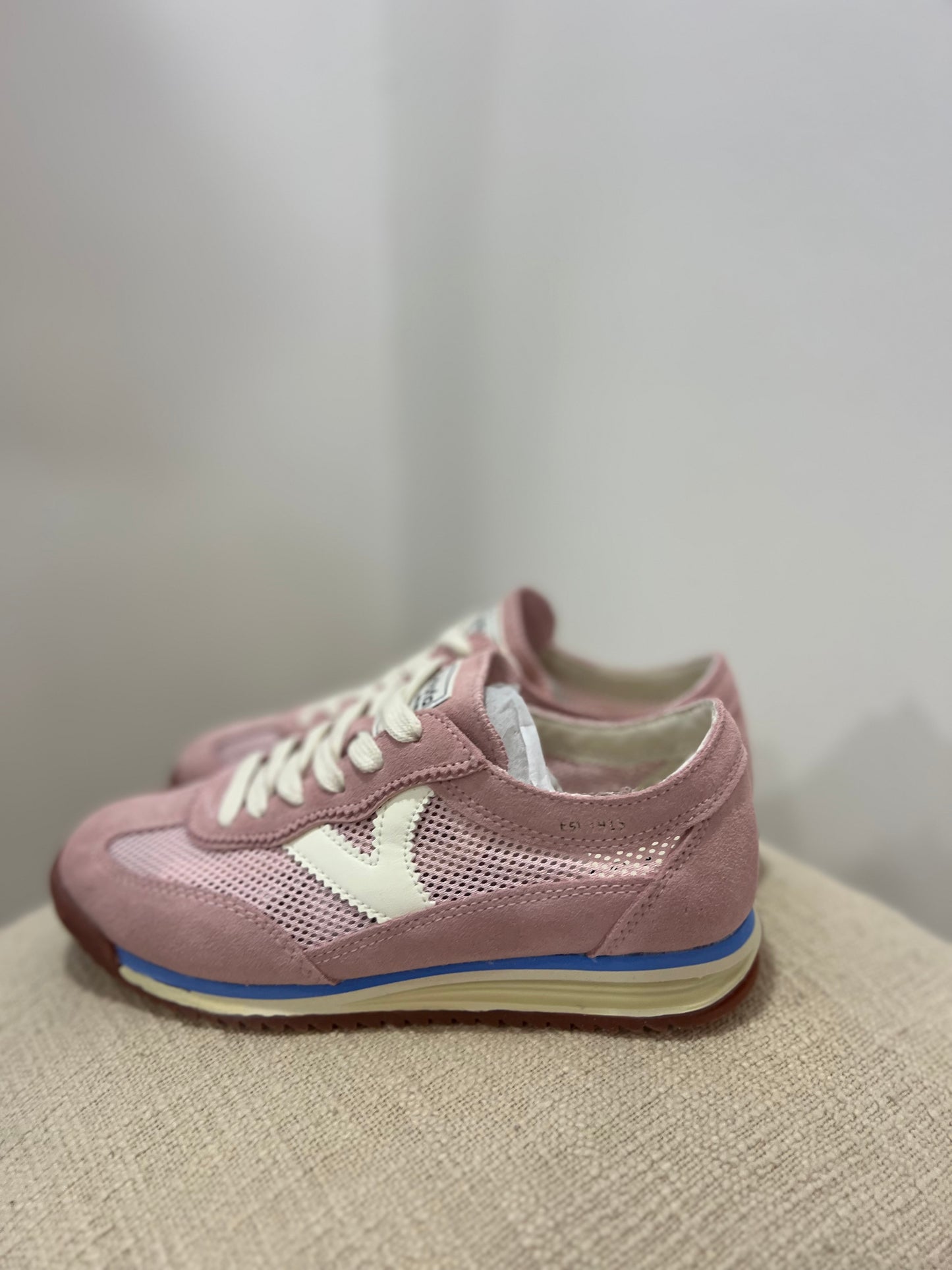 Ténis Vitória rosa Nude