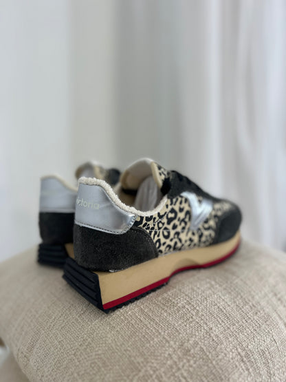 Ténis Vitória cinza