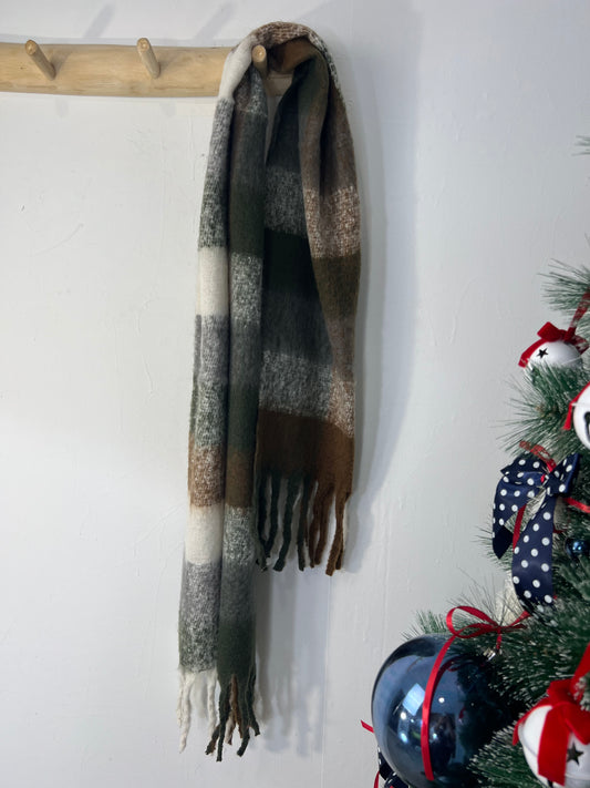 Cachecol kaki / castanho