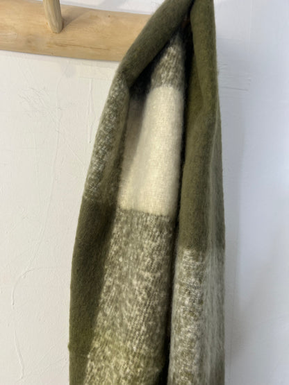 Cachecol xadrez verde/ beje