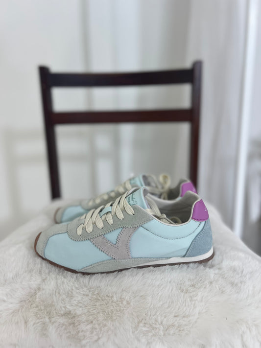 Ténis Vitória menta