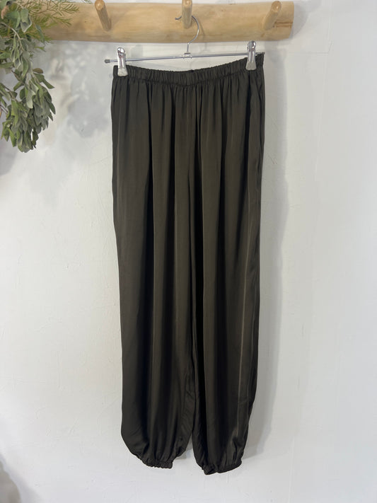 Calça Sardenha castanho