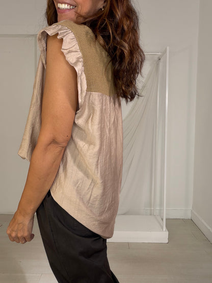 Blusa Soltroia camel