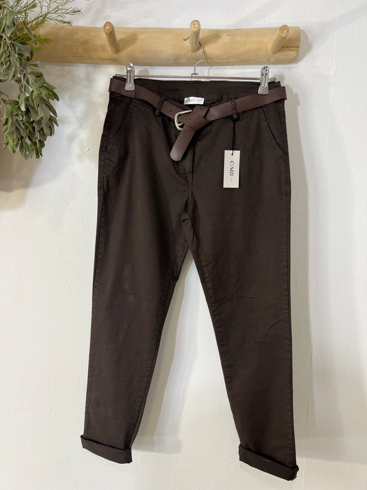 Calça Galápagos castanha