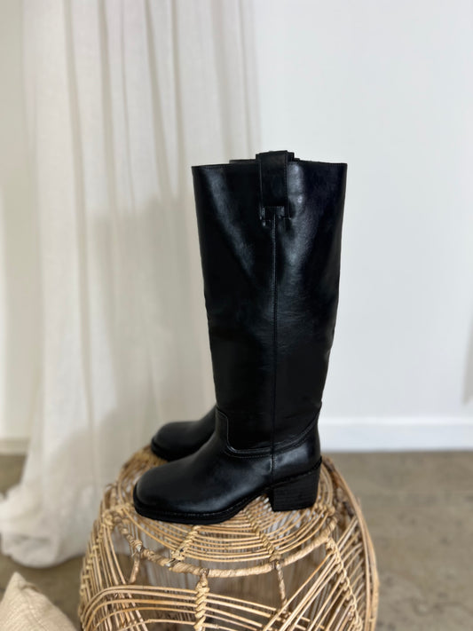 Botas Corina ecopele preto
