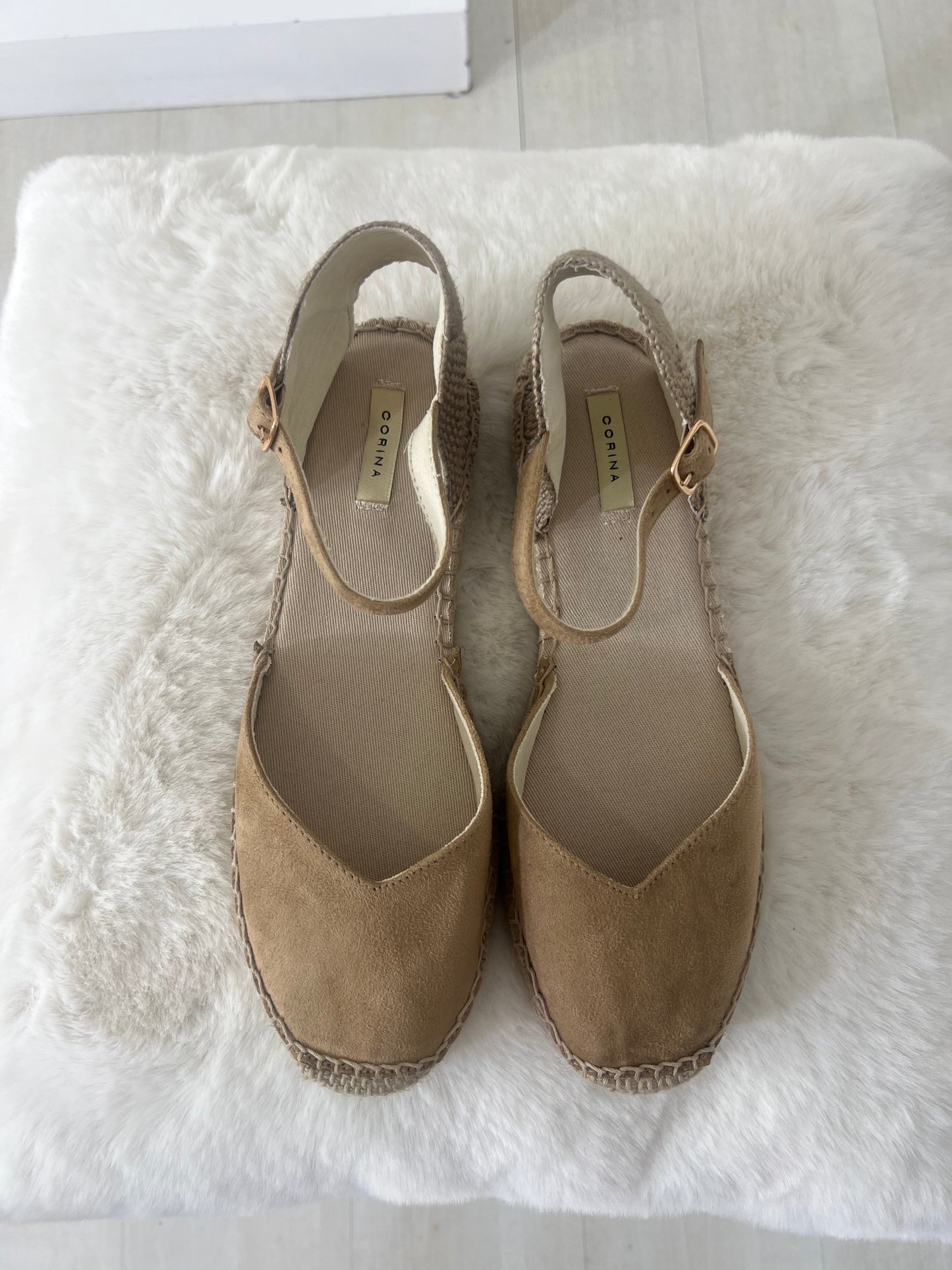 Alpercatas Corina planas camel