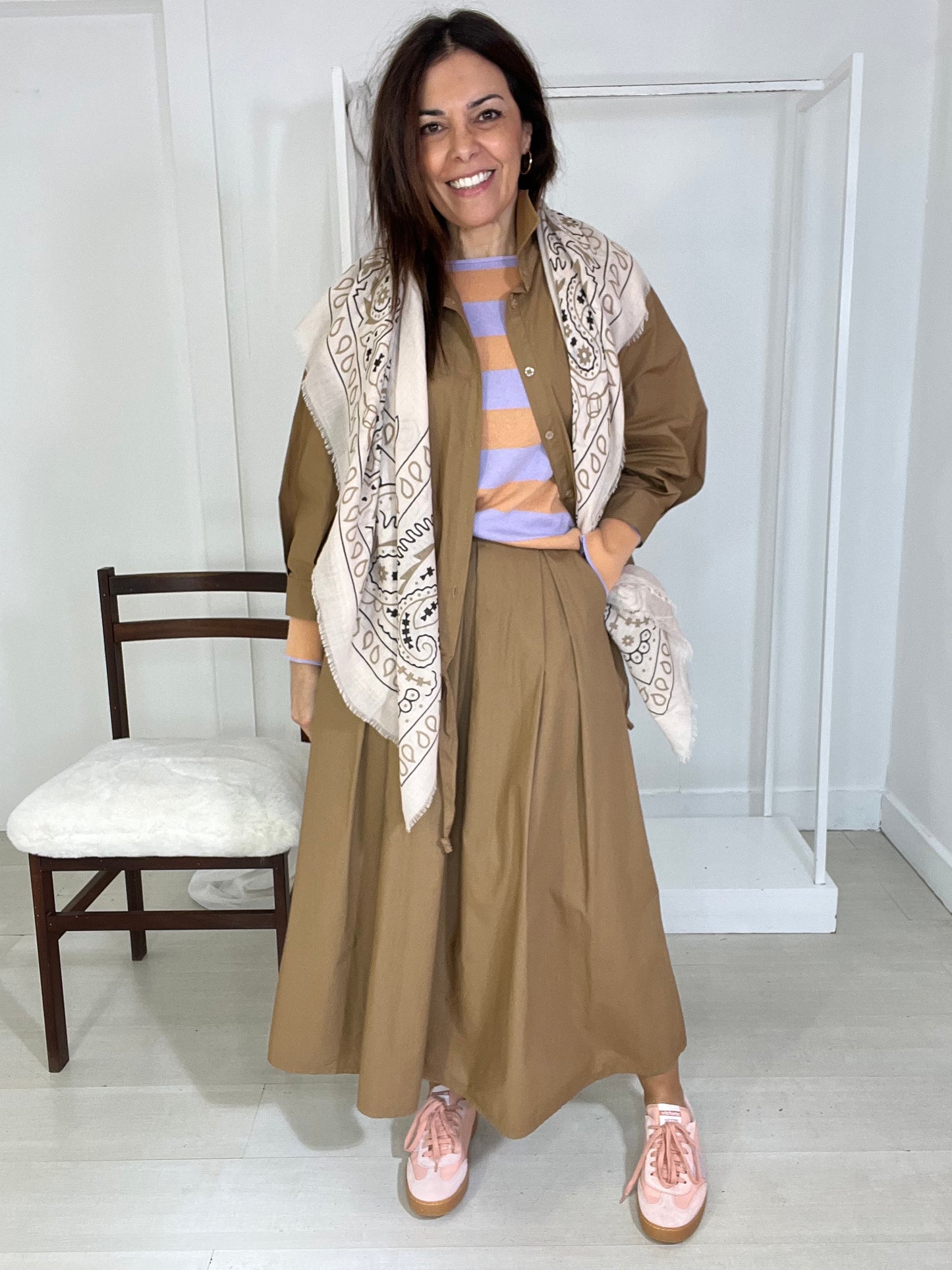 Lenço cornucópias beje