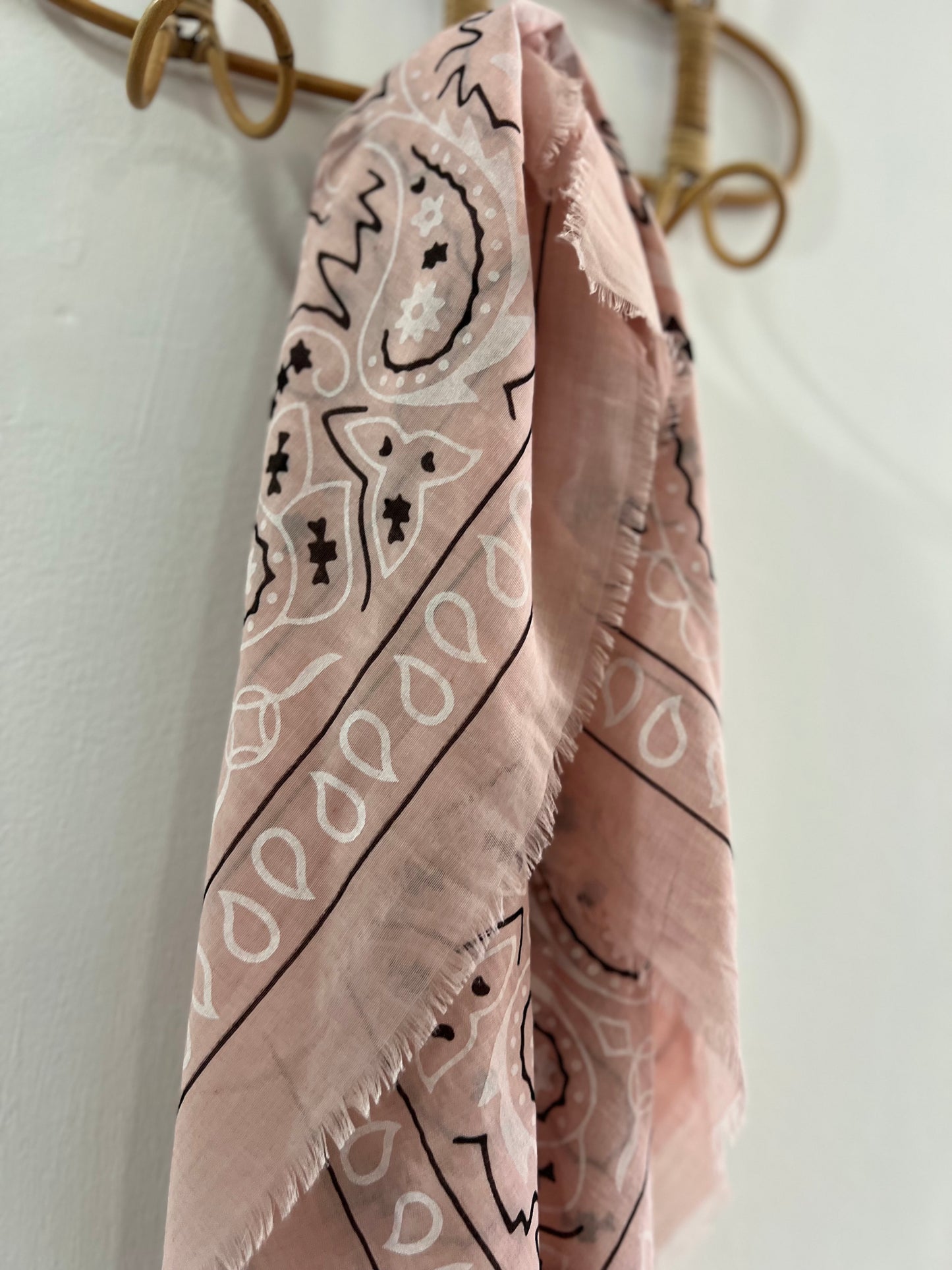 Lenço rosa