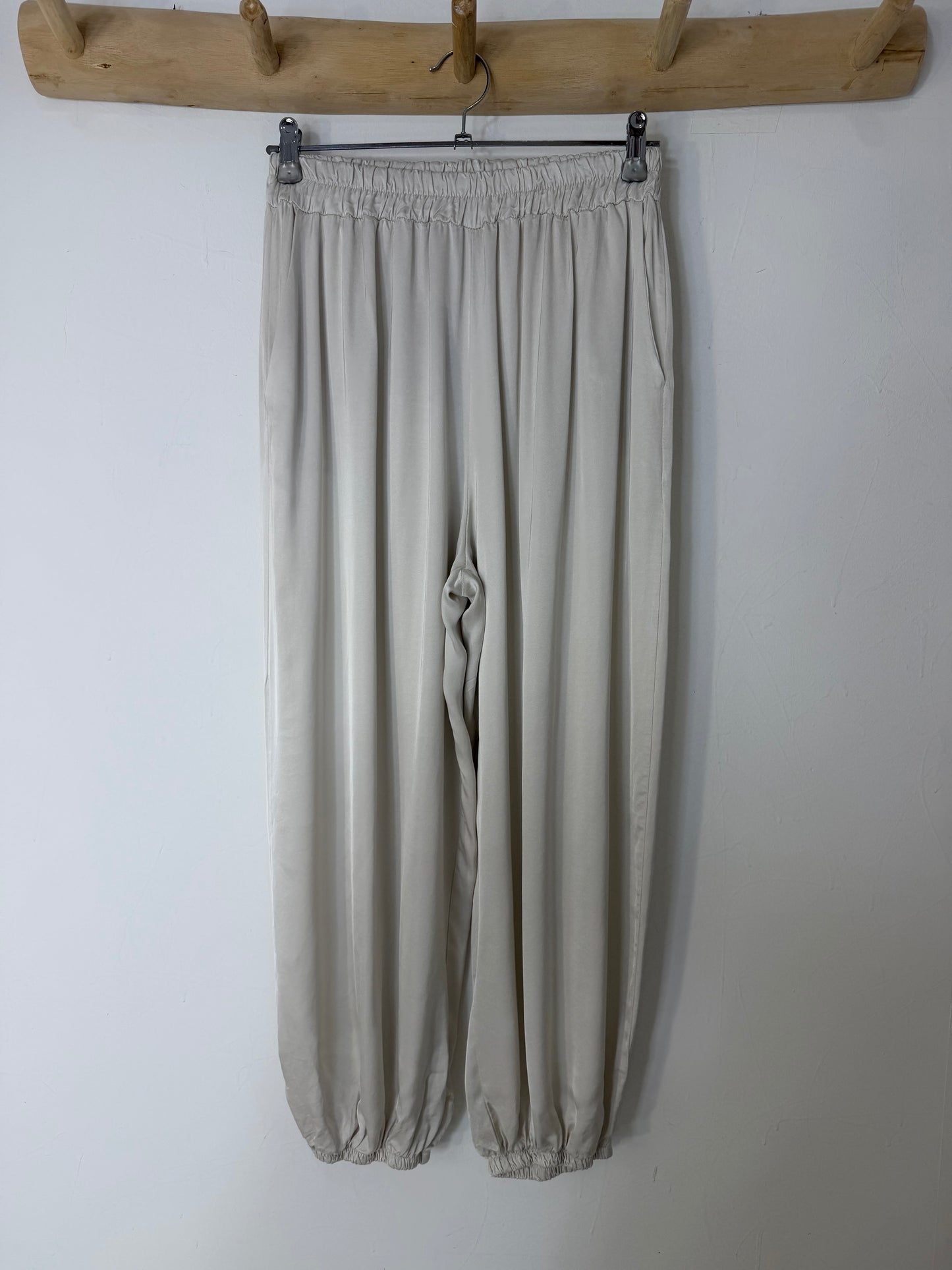 Calça Lorena beje