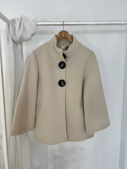 Casaco Filipinas beje