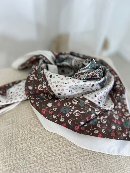 Lenço estampado