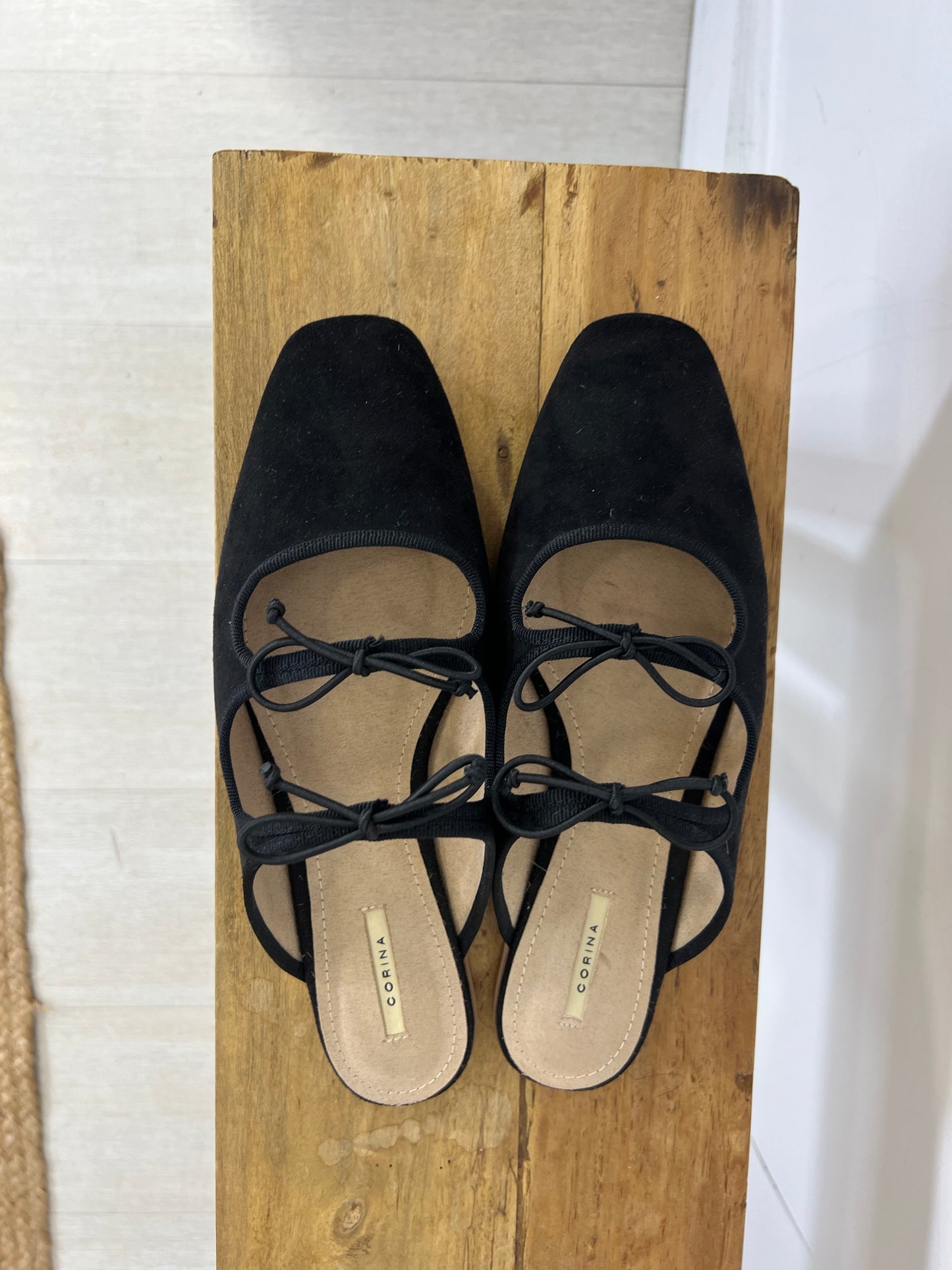 Mules Corina preto