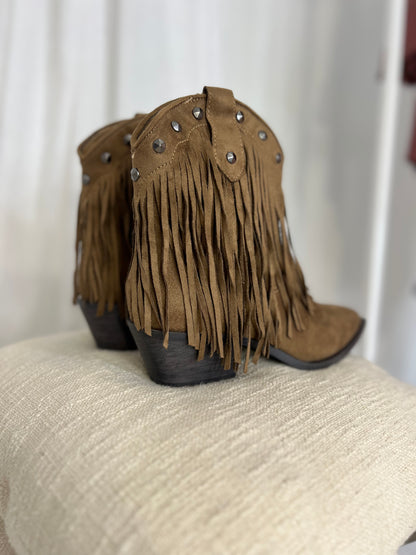 Botins Corina franjas