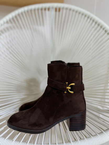 Botins Corina bridão