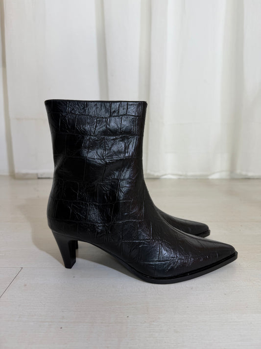 Botins Corina preto