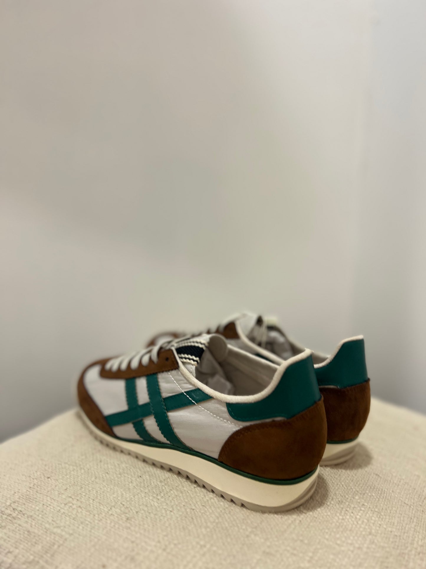 Ténis Corina Brown/green