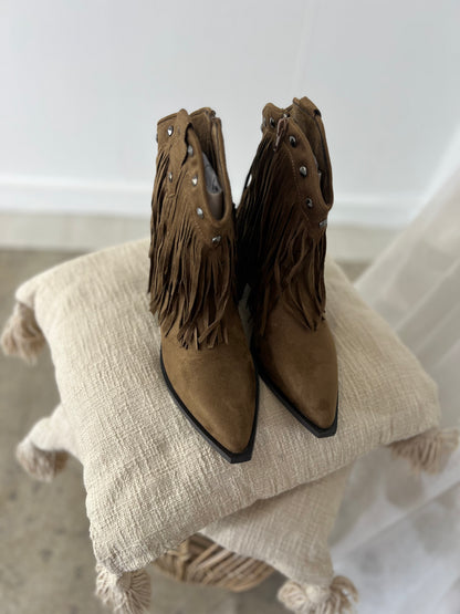 Botins Corina franjas