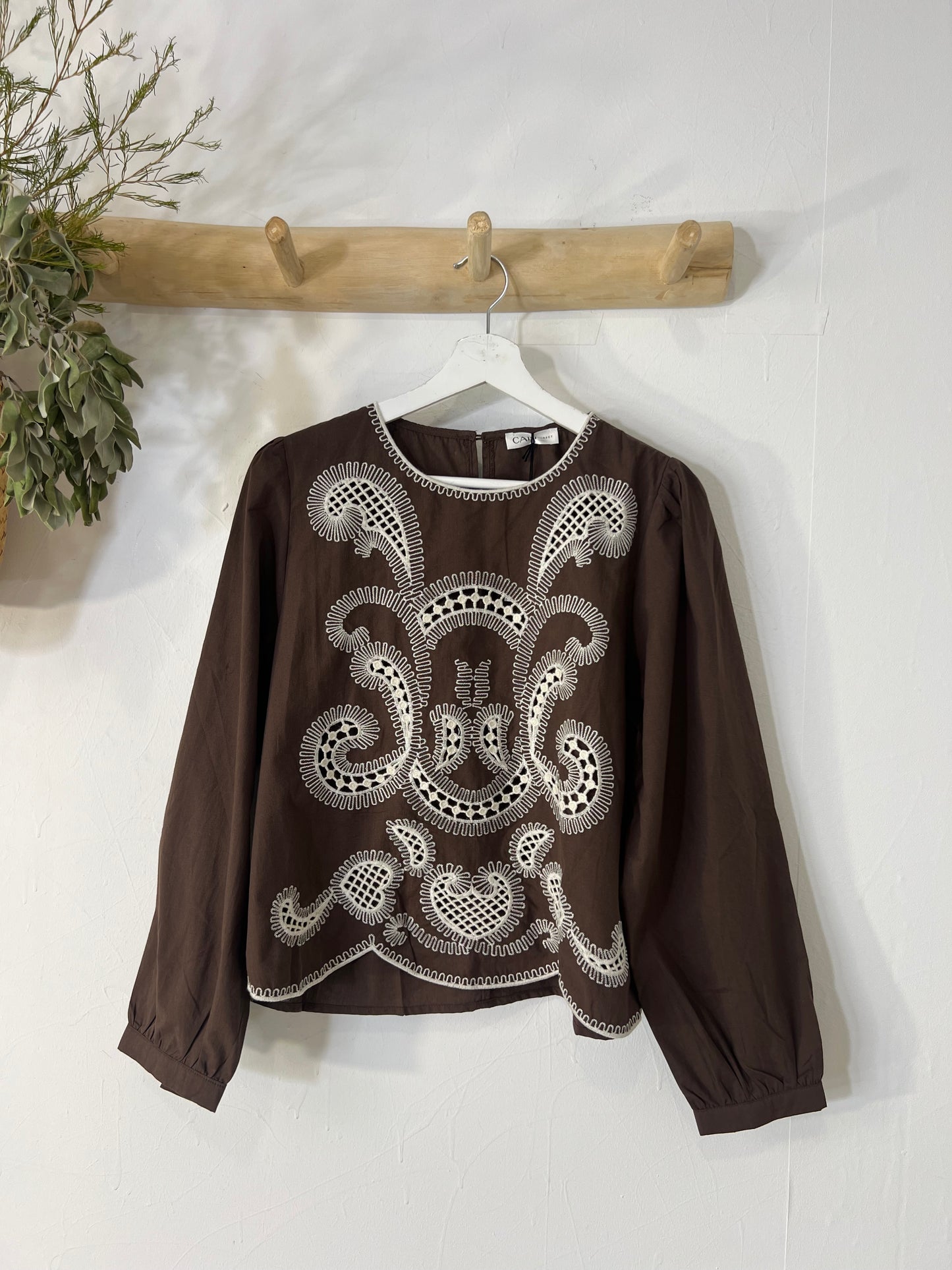 Blusa Bordada