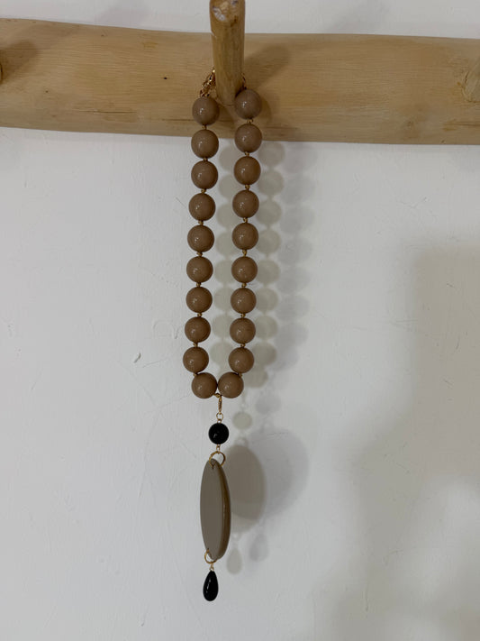Colar bolas